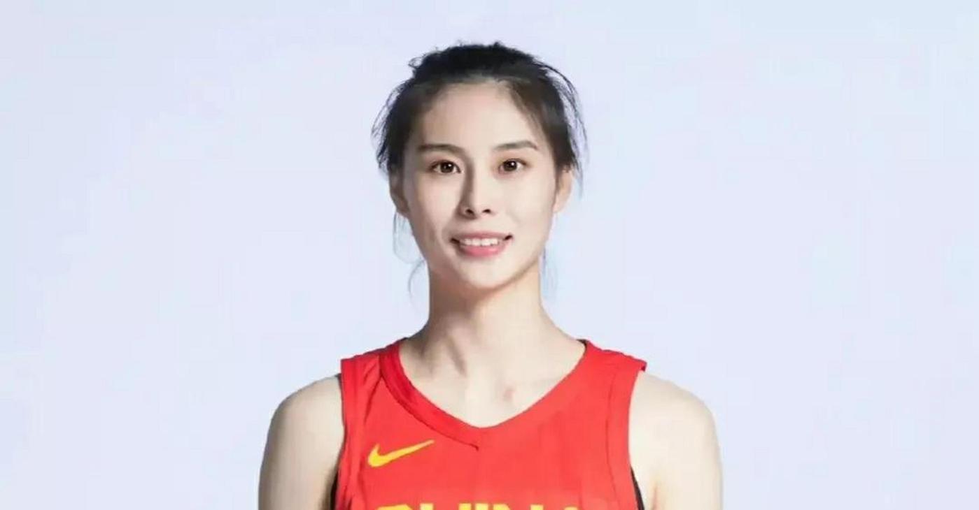 kaiyun-仅3分！中国女篮险遭捷克逆转揪出罪魁祸首，王思雨第3次为她出头