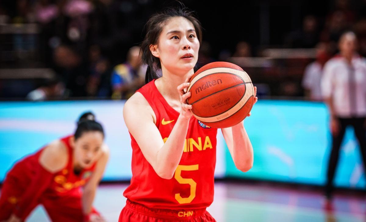 kaiyun-仅3分！中国女篮险遭捷克逆转揪出罪魁祸首，王思雨第3次为她出头